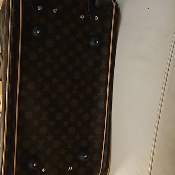 Louis Vuitton travel roller bag - Picture 10 of 16